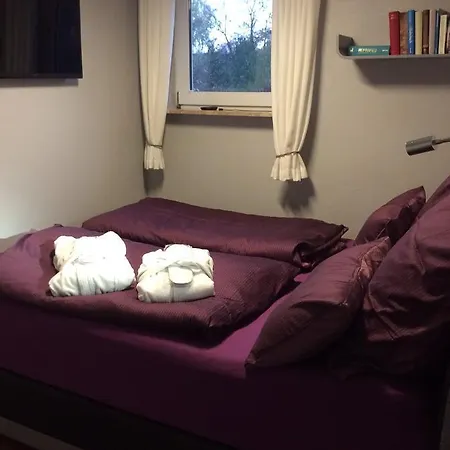 Ferienwohnung Mahlsdorf-ein Quantchen Mehr Holiday home *